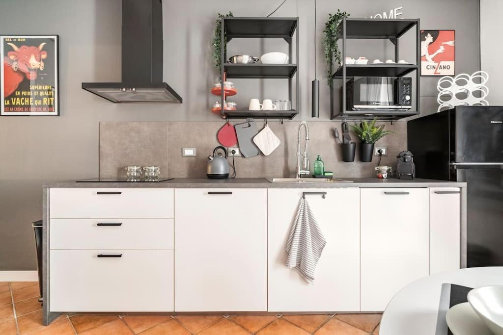 L'Atelier Del Centro: Tra Design, Storia E Fascino Apartment เบรเชีย ภายนอก รูปภาพ