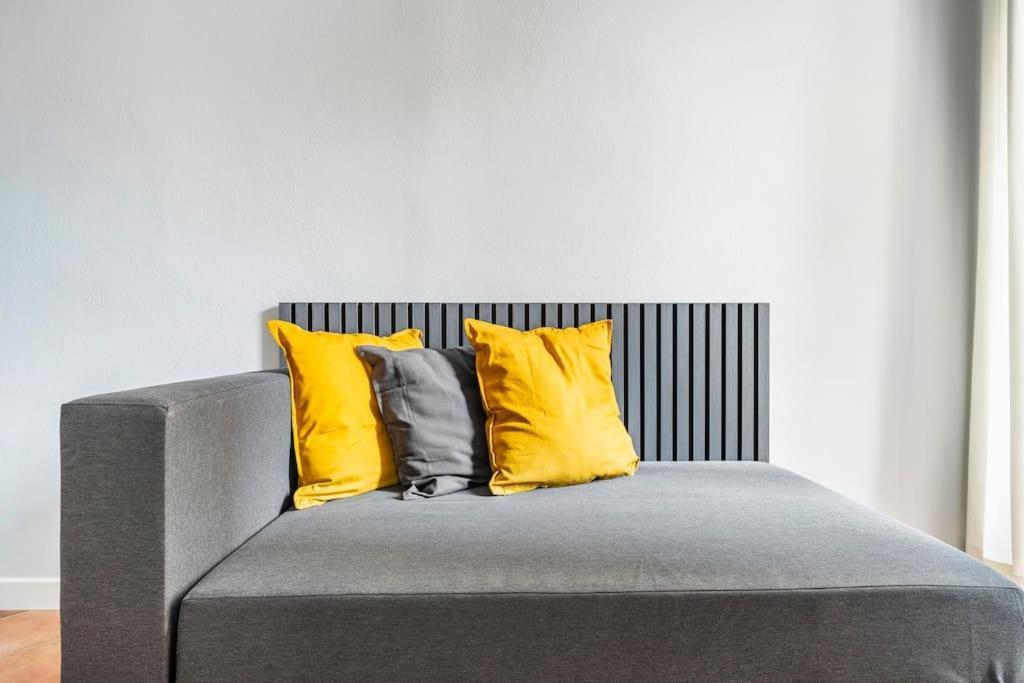 L'Atelier Del Centro: Tra Design, Storia E Fascino Apartment เบรเชีย ภายนอก รูปภาพ